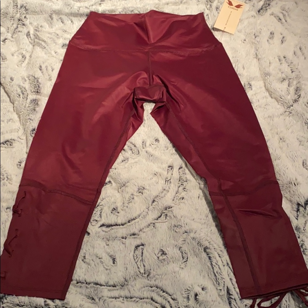 Anjali Capri leggings